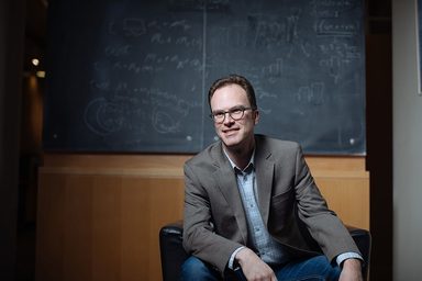 Jesse Thaler: Seeking the fundamental nature of matter