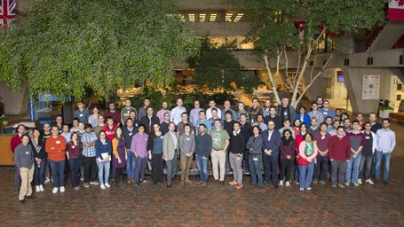 Scientists meet at Fermilab to discuss machine learning for jet physics