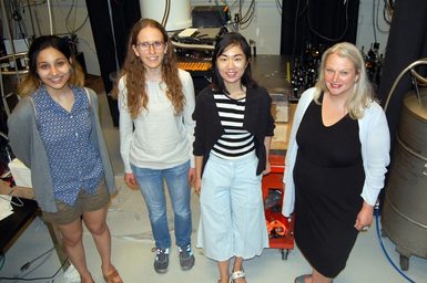 Paying it forward: Fellowship boosts women in physics